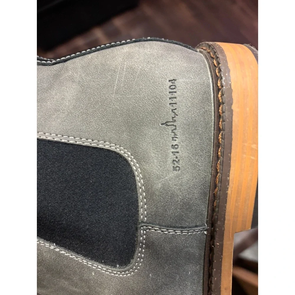 Steve Madden Mens Grey Faux Suede Chelsea Boots Ortholite 13 52-16-11104